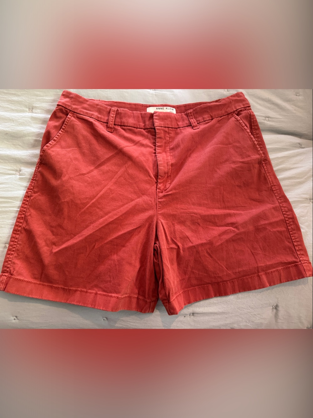 Anne Klein size 14 Shorts with Belt Loops